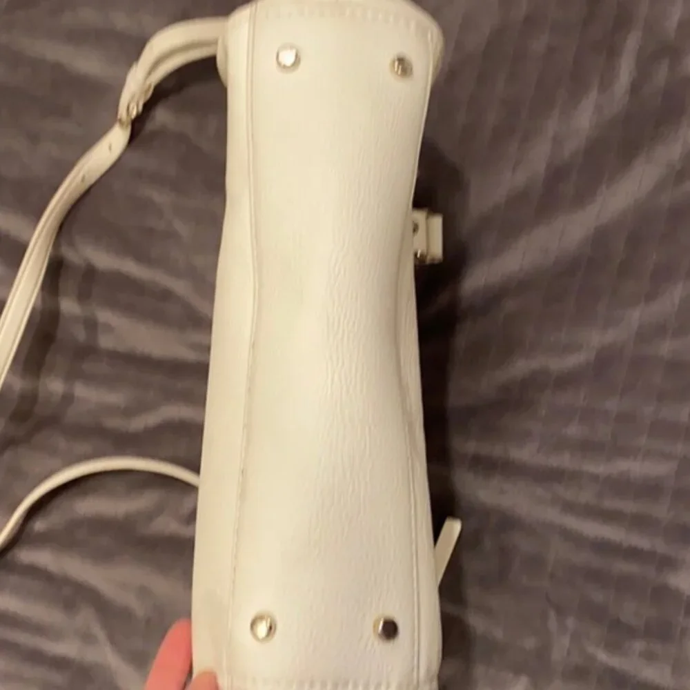 Kate Spade Cross Body Bag - Picture 5 of 7